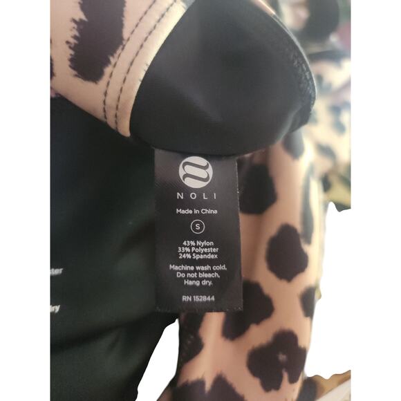 NWOT THE NOLI SHOP NOLI YOGA Cross Back Sports Bra Legging Leopard SET Women S - Picture 6 of 6